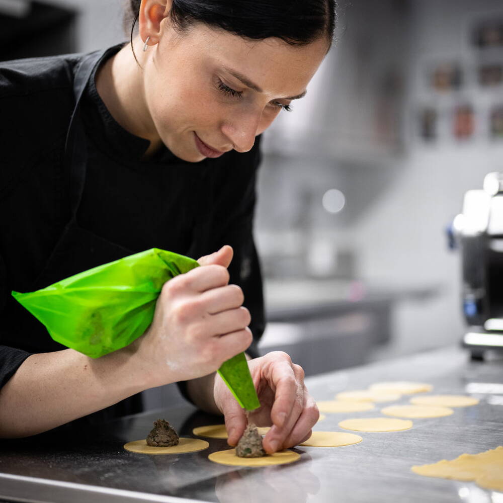STRAUSS Winterthur Restaurant - selbstgemachte Pasta STRAUSS Winterthur Restaurant - selbstgemachte Pasta