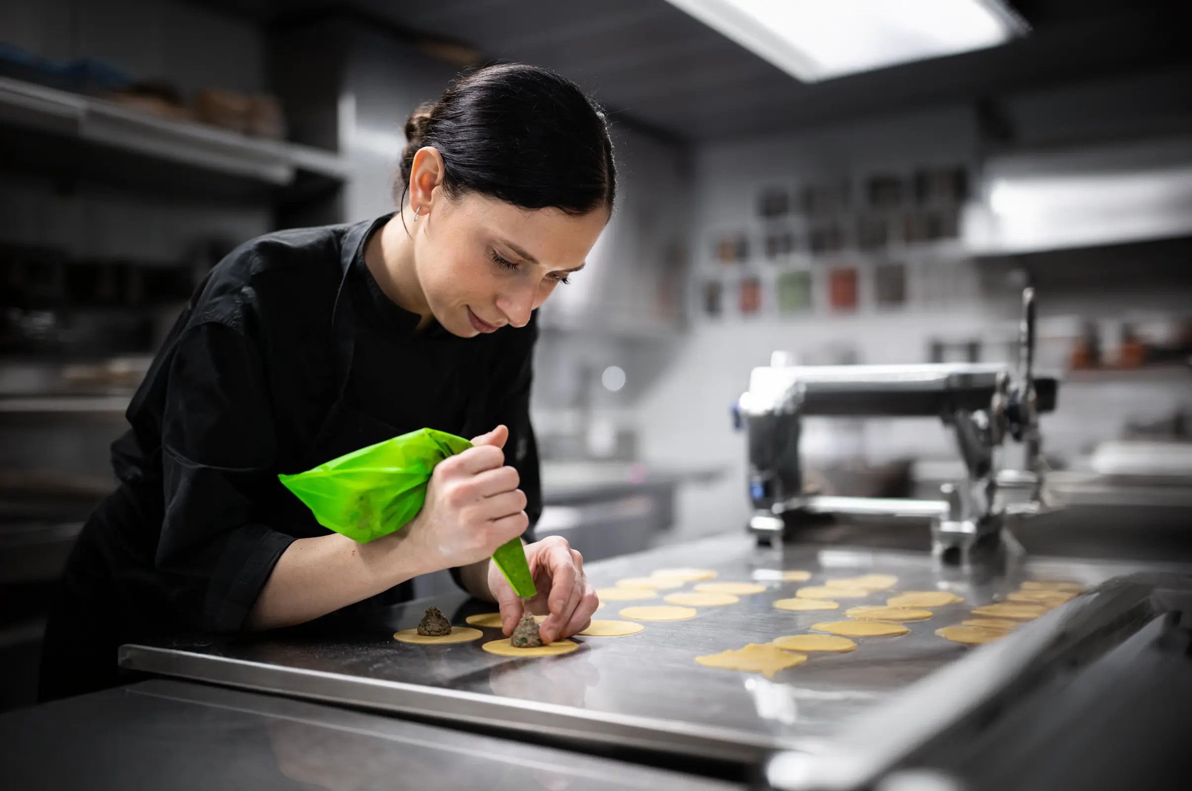 STRAUSS Winterthur-restaurant-mood_01.webp